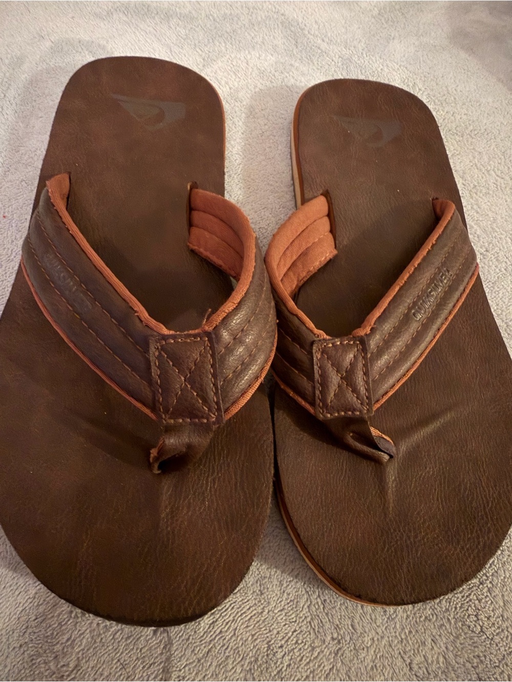 Quiksilver Brown Womens Leather Flip-Flop Sandals